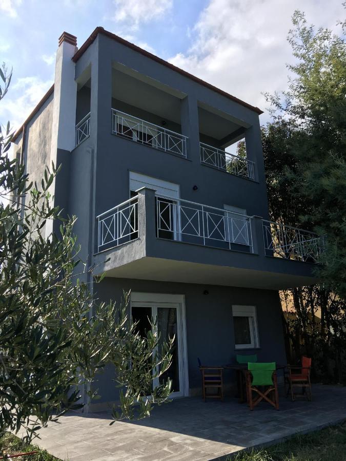 Modern House Pensionat Afytos Exteriör bild